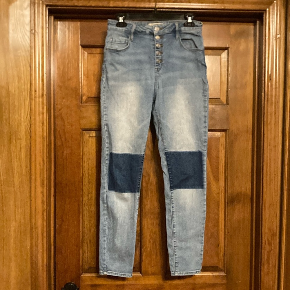 Size 29 PacSun Super High Rise Skinniest Buttonfly Light Wash Jeans / Dark Patch